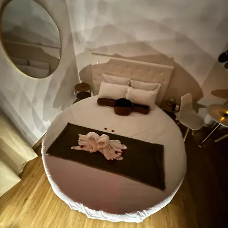 Апартаменты Baignoire Double Centre Port *