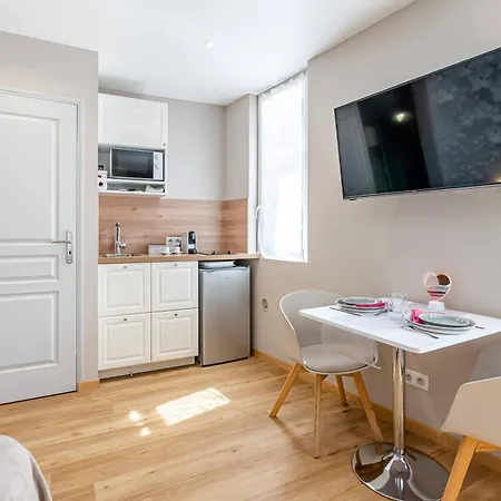 Baignoire Double Centre Port 公寓